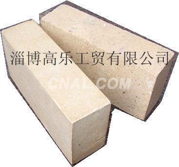 紅磚窯用耐火材料 耐火磚在工業(yè)爐中的應(yīng)用與選擇